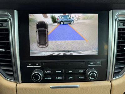 Porsche Macan S (11)