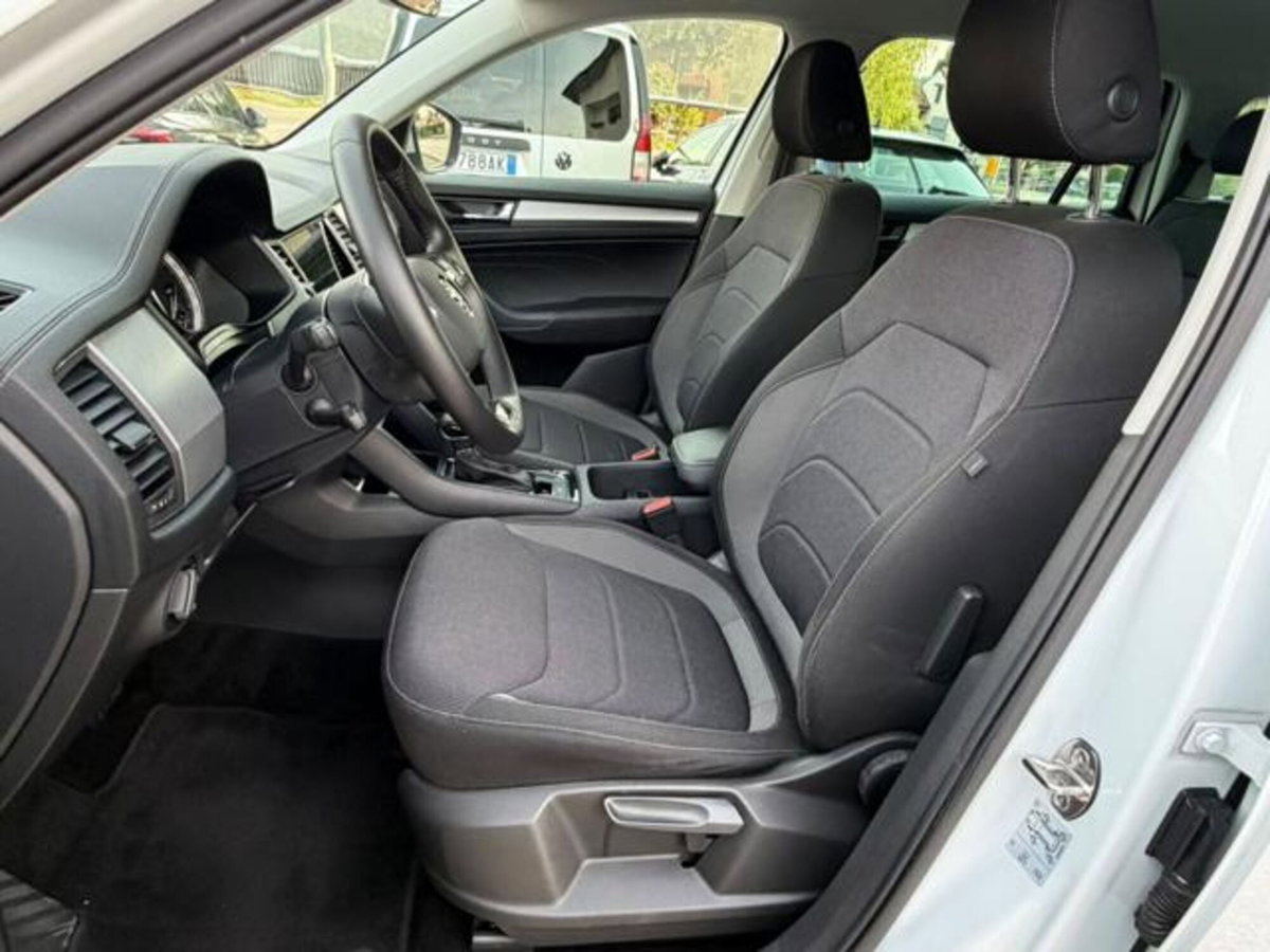 Skoda Kodiaq 2.0 TDI EVO SCR 4x4 DSG 7 posti Executive (6)