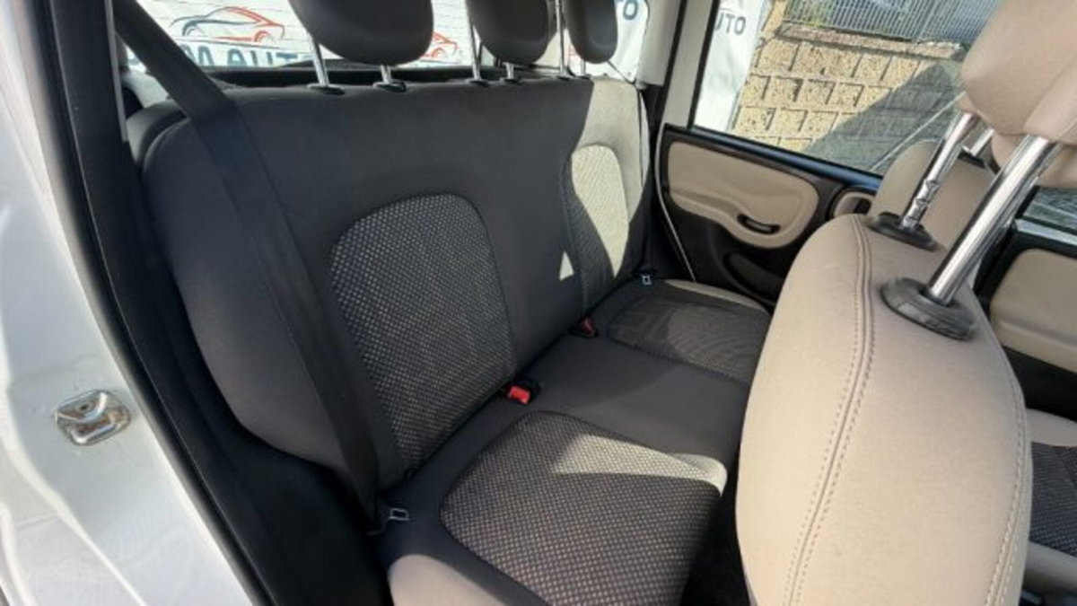 Fiat Panda 1.3 MJT 95 CV S&S 4x4 (6)