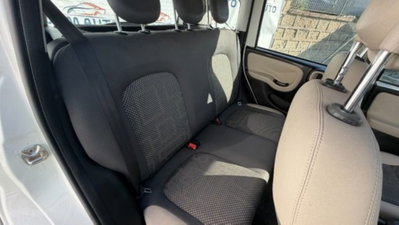 Fiat Panda 1.3 MJT 95 CV S&S 4x4 (6)