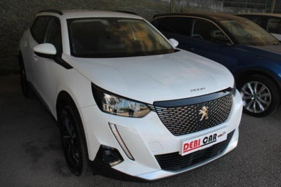 Peugeot 2008 BlueHDi 110 S&S GT (3)