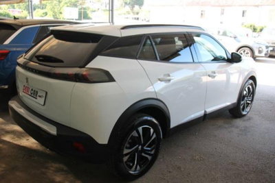 Peugeot 2008 BlueHDi 110 S&S GT (4)