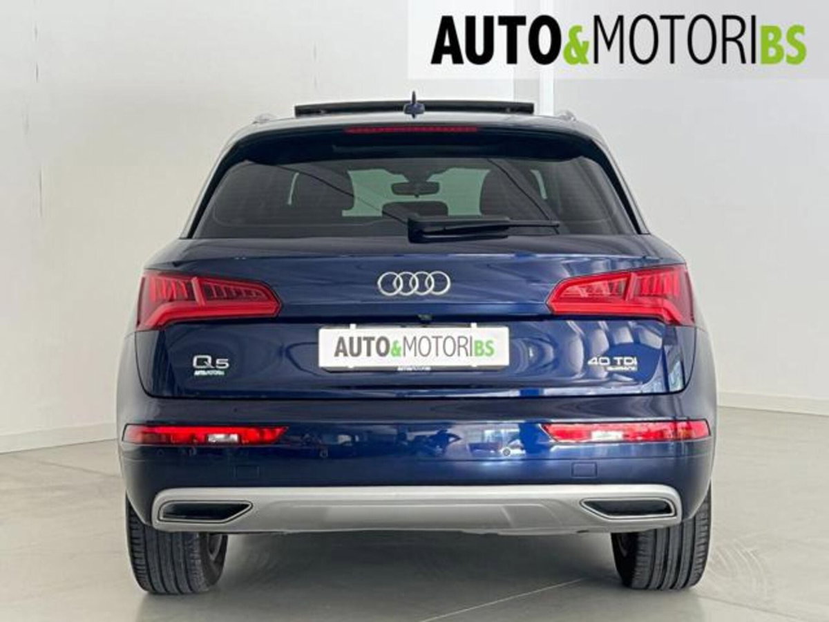 Audi Q5 40 TDI quattro S tronic Business Sport (5)