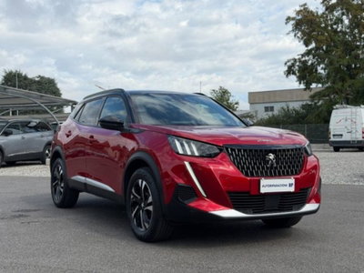 Peugeot 2008 PureTech 130 S&S EAT8 GT Pack (3)