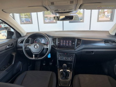 Volkswagen T-Roc 1.6 TDI SCR Business BlueMotion Technology (13)