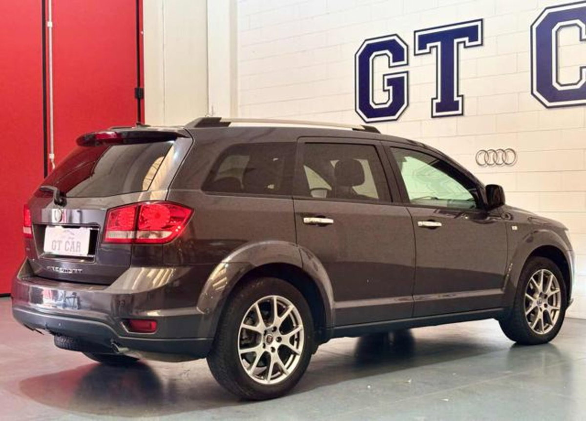 Fiat Freemont 2.0 Mjt 170 CV 4x4 Automatica Cross (7)