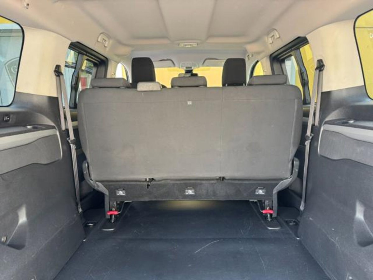 Toyota Proace Verso Verso 1.6D L1 D Family (13)