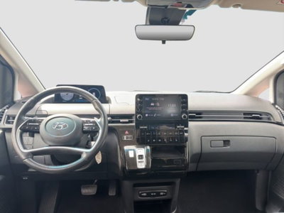 Hyundai Staria 2.2 2wd auto (13)