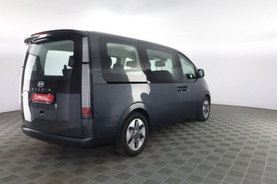 Hyundai Staria 2.2 2wd auto (4)