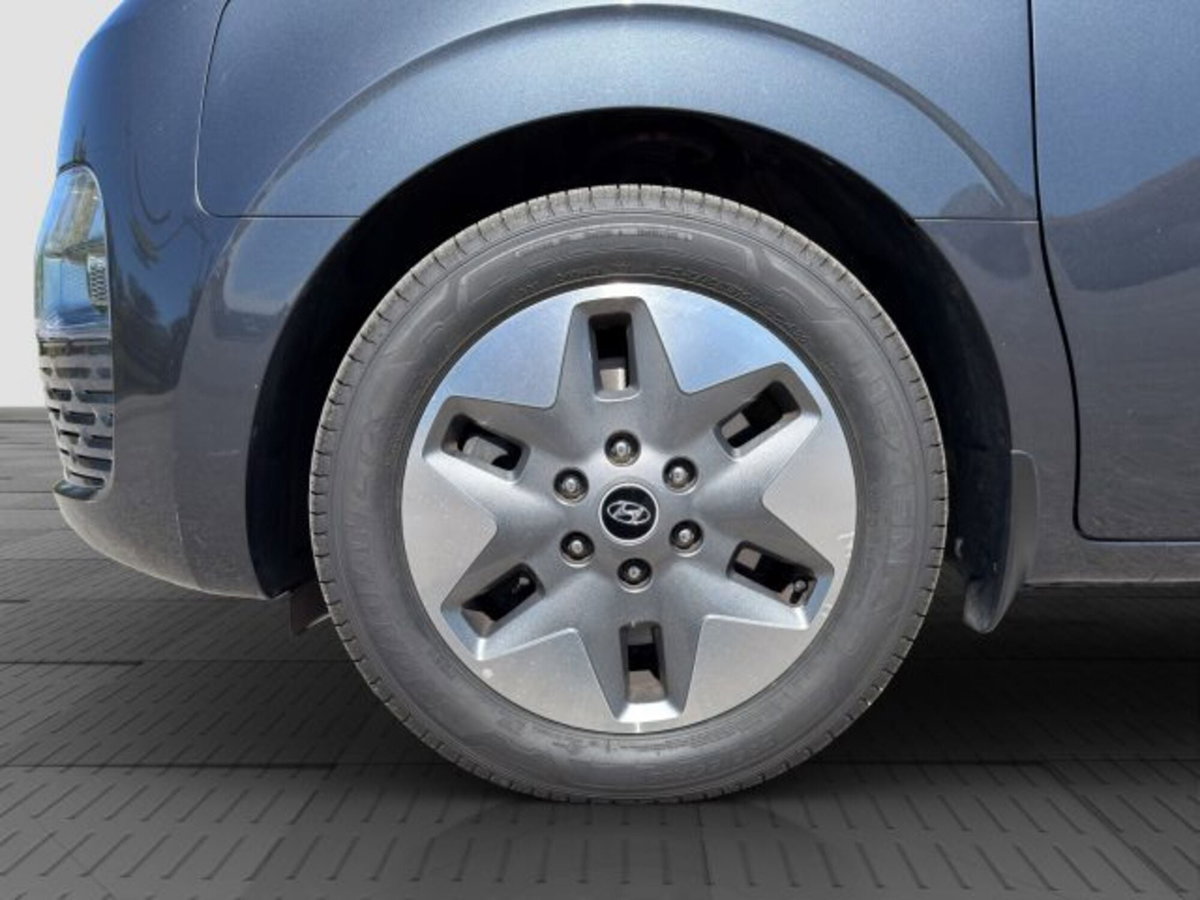 Hyundai Staria 2.2 awd auto (17)