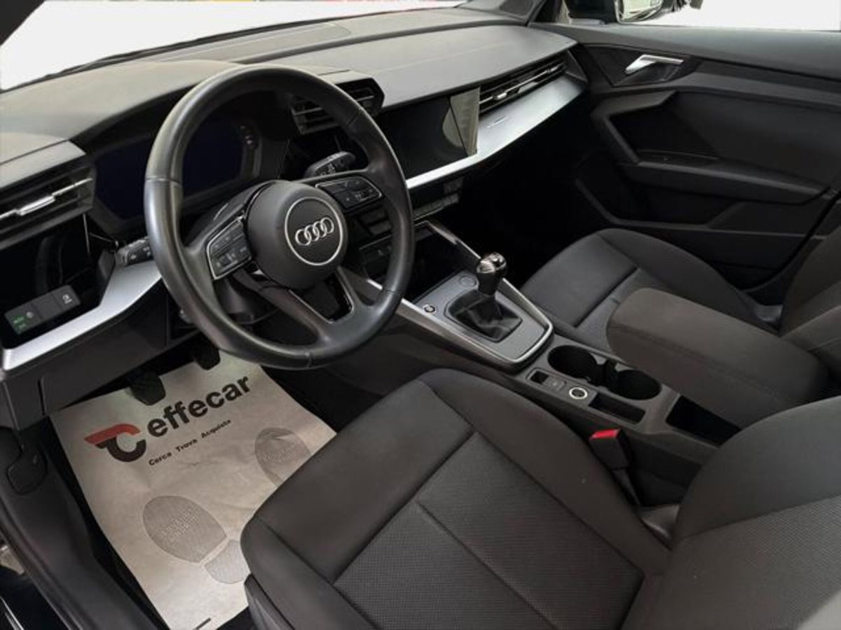 Audi A3 Sportback 30 TDI S line edition (8)
