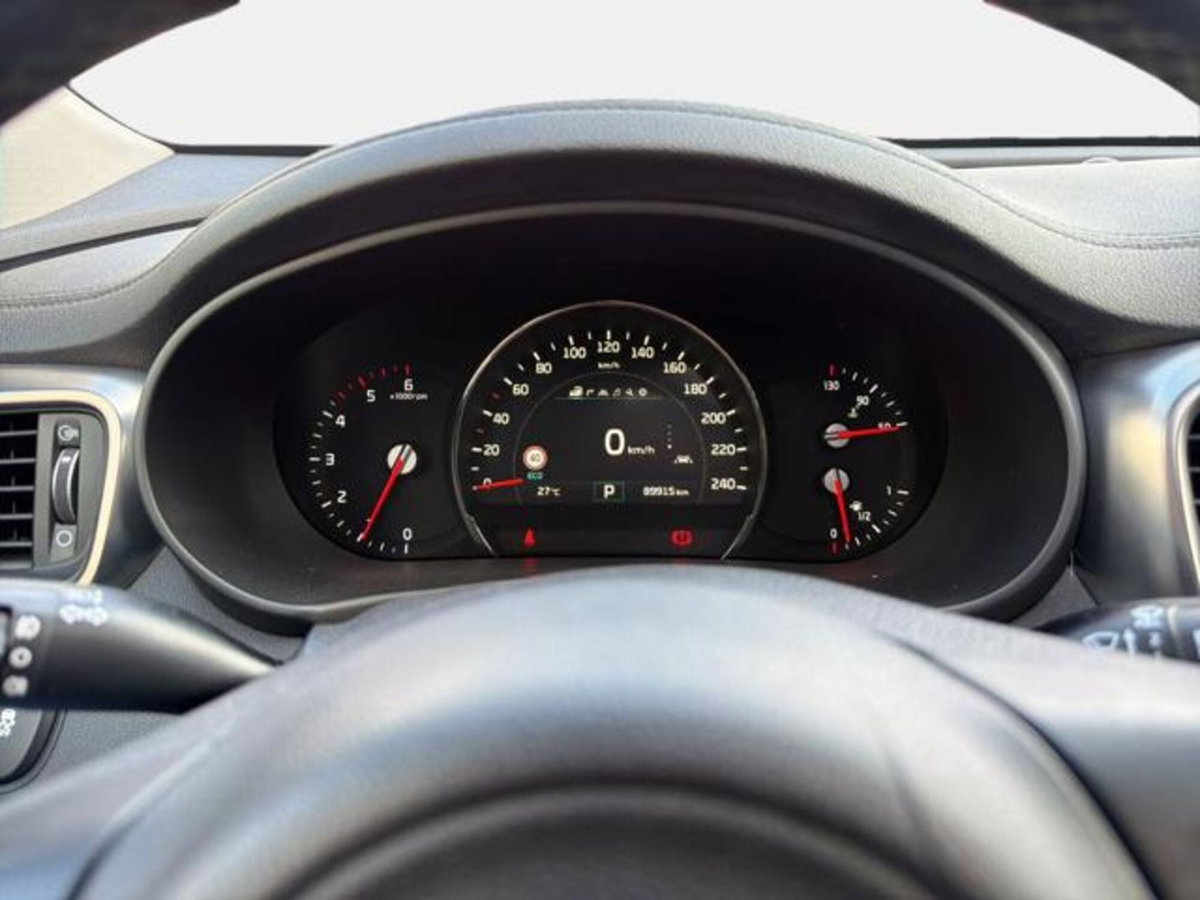 Kia Sorento 2.2 CRDi AWD Feel Rebel (9)