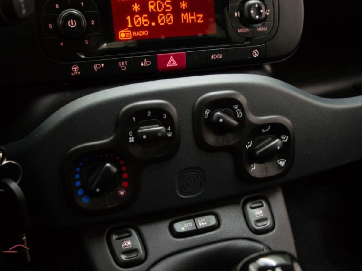 Fiat Panda 0.9 TwinAir Turbo S&S 4x4 Pop Van 2 posti (14)