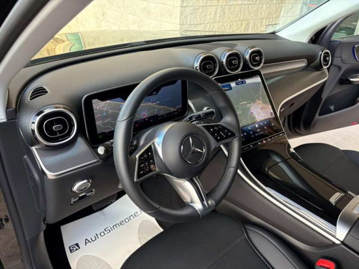 Mercedes-Benz GLC Coupé 200 d AMG Line Advanced Plus 4matic auto (12)