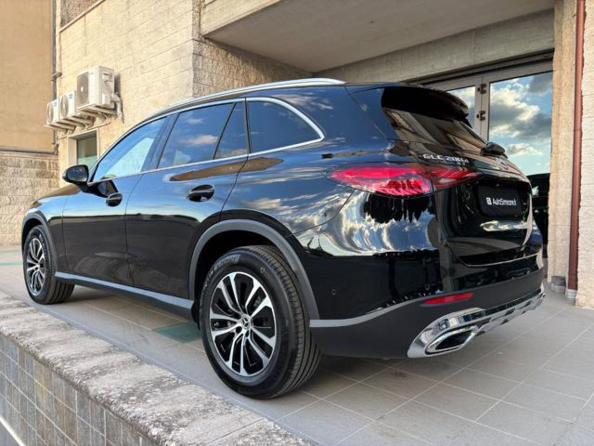 Mercedes-Benz GLC Coupé 200 d AMG Line Advanced Plus 4matic auto (7)