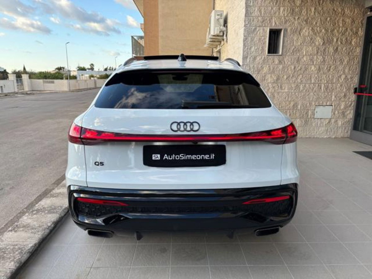 Audi Q5 Sportback 2.0 tfsi mhev+ S line 204cv s-tronic (6)