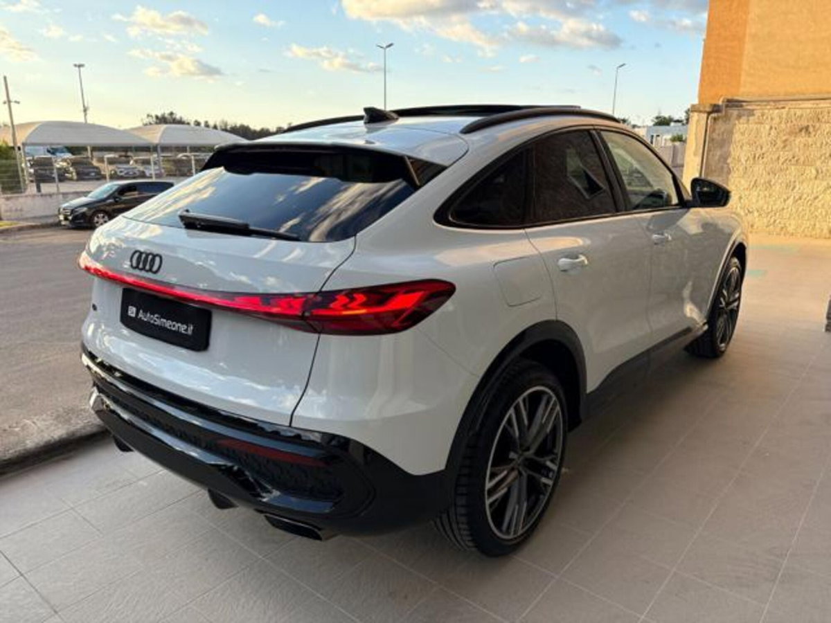 Audi Q5 Sportback 2.0 tfsi mhev+ S line edition 204cv s-tronic (5)
