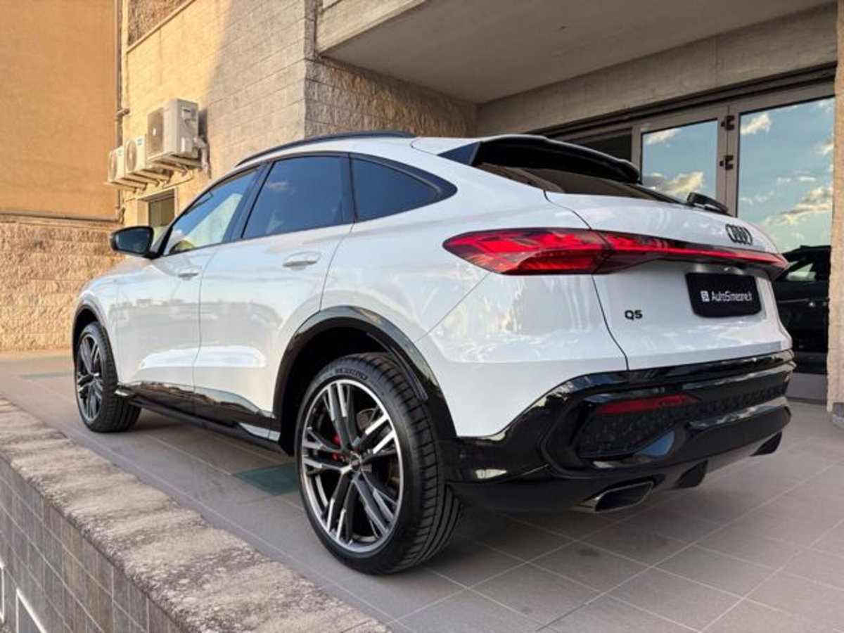 Audi Q5 Sportback 2.0 tfsi mhev+ S line edition 204cv s-tronic (7)