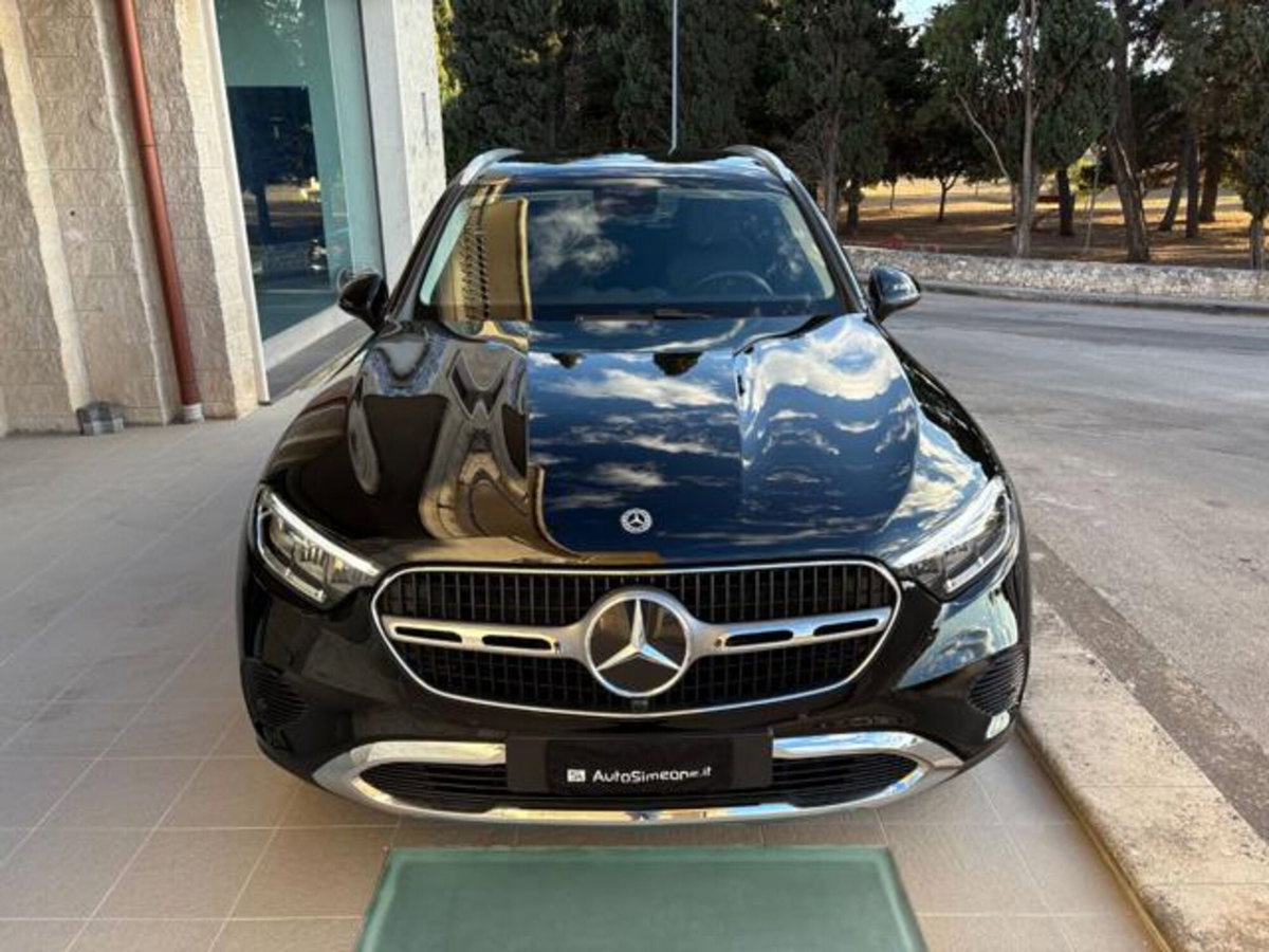 Mercedes-Benz GLC Coupé 200 d Advanced 4matic auto (2)