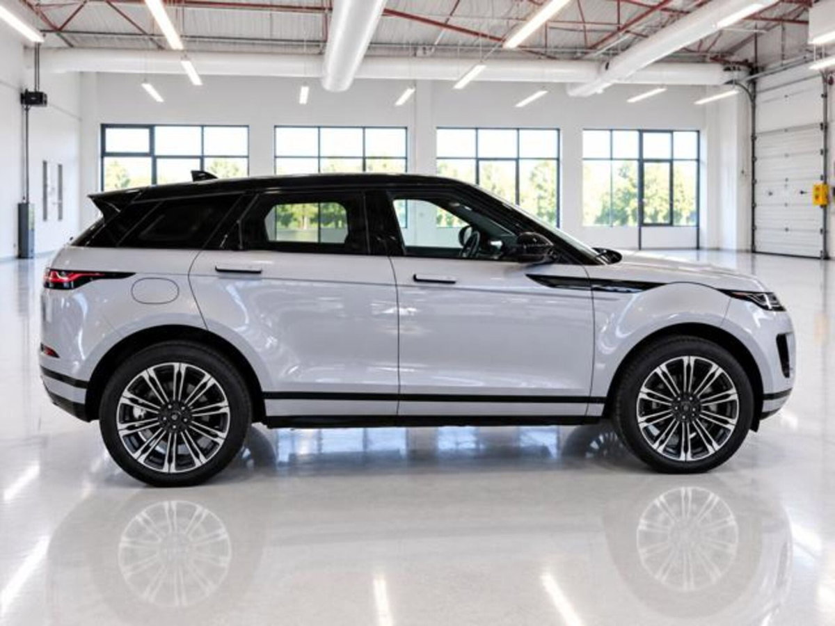 Land Rover Range Rover Evoque 1.5 I3 PHEV 300 CV AWD Auto (4)