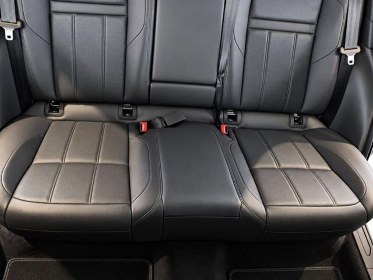 Land Rover Range Rover Evoque 1.5 I3 PHEV 300 CV AWD Auto (9)