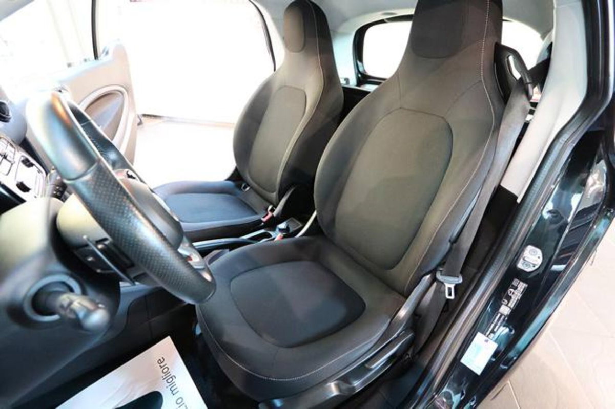 smart Fortwo 70 1.0 twinamic Superpassion (16)