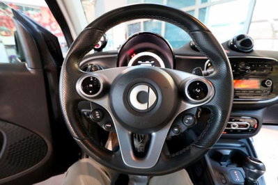 smart Fortwo 70 1.0 twinamic Superpassion (19)