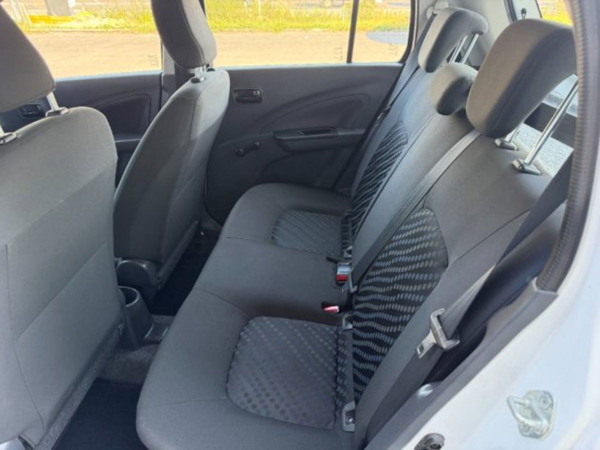 Suzuki Celerio 1.0 Easy (9)