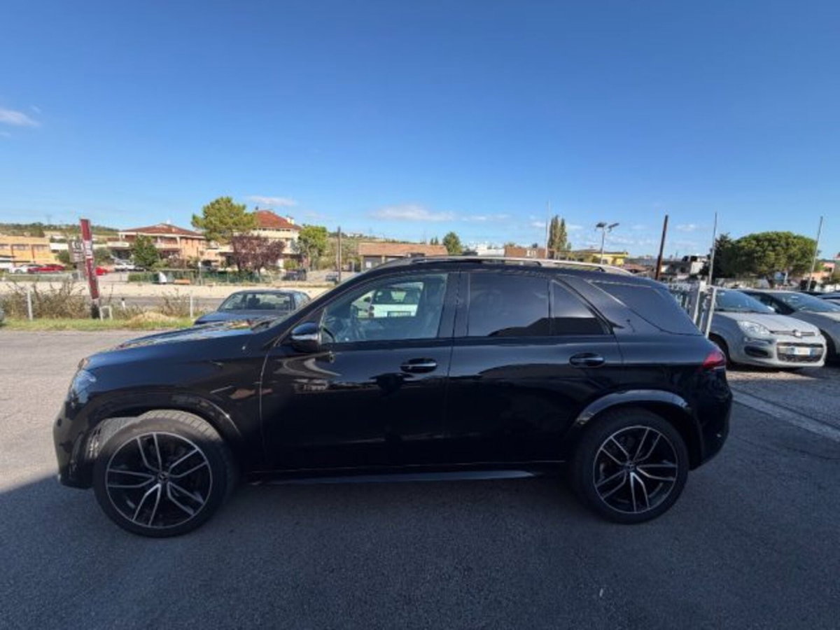 Mercedes-Benz GLE SUV 300 d 4Matic Premium Plus (4)