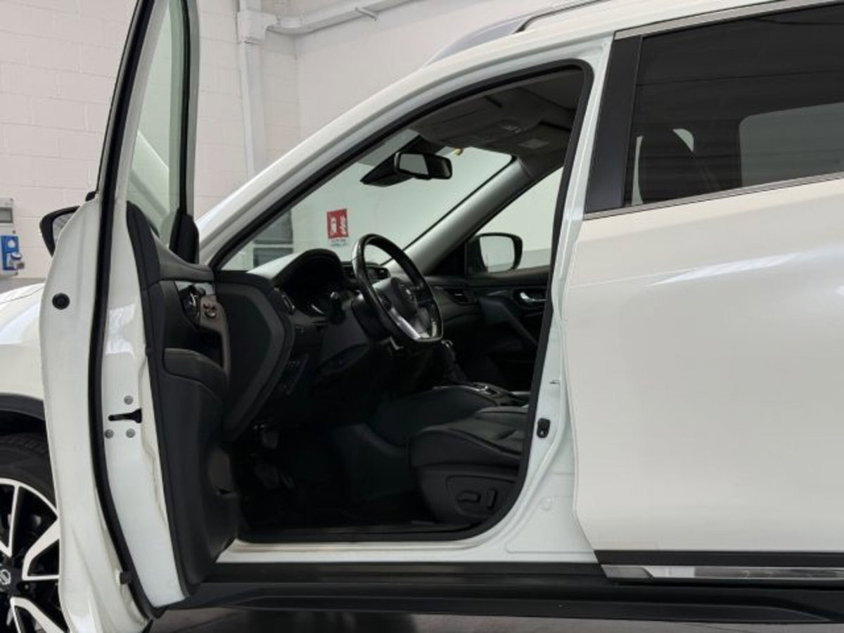 Nissan X-Trail 1.6 dCi 2WD Tekna (11)