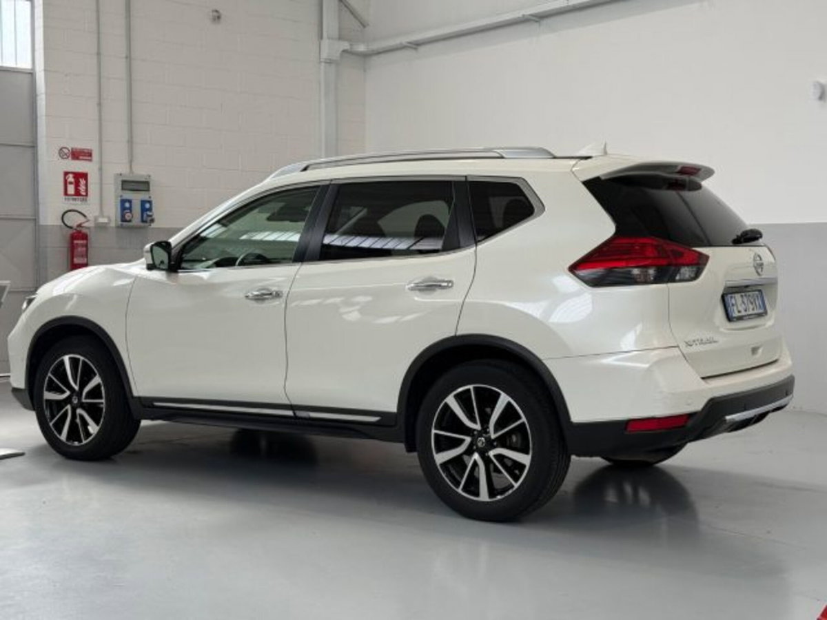 Nissan X-Trail 1.6 dCi 2WD Tekna (7)