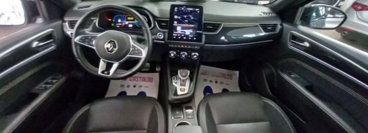 Renault Arkana Hybrid E-Tech 145 CV Engineered (12)