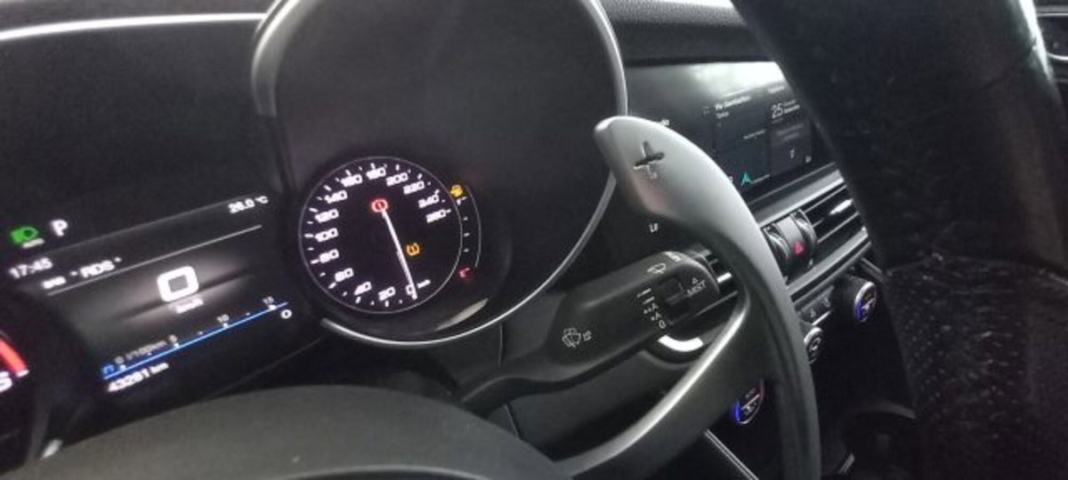 Alfa Romeo Giulia 2.2 Turbodiesel 190 CV AT8 Executive (15)