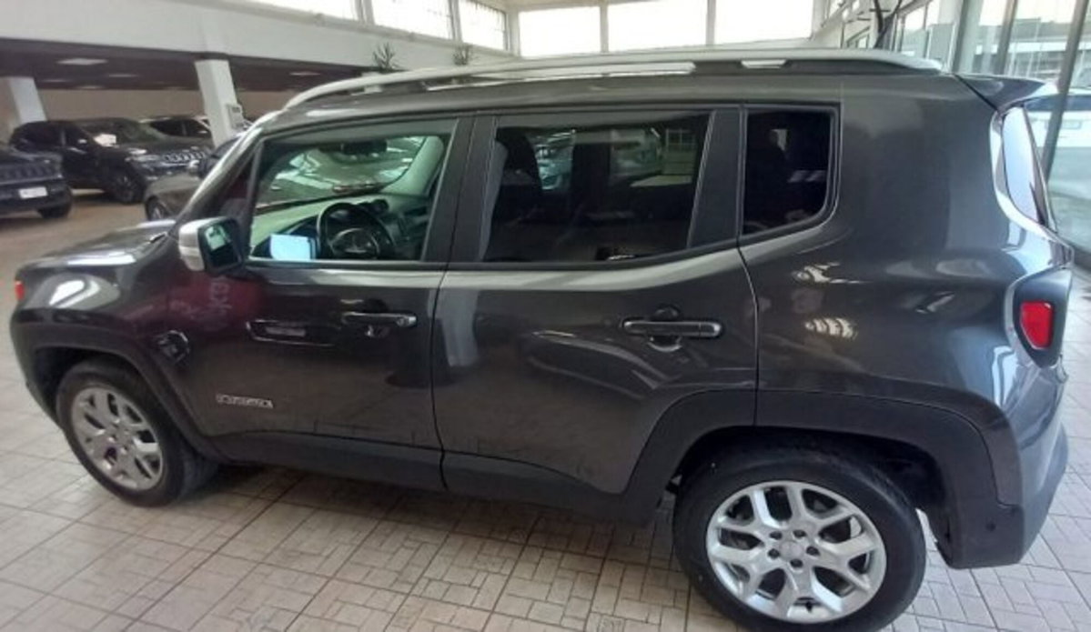 Jeep Renegade 1.6 Mjt 120 CV Limited (4)