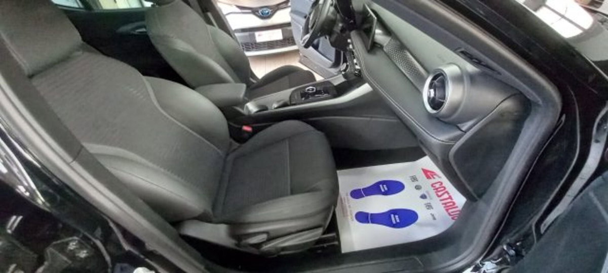 Alfa Romeo Tonale 1.3 phev Sprint Q4 280cv at6 (6)