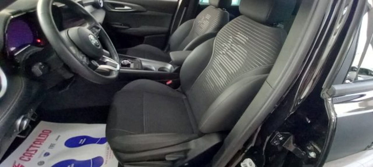 Alfa Romeo Tonale 1.3 phev Sprint Q4 280cv at6 (7)
