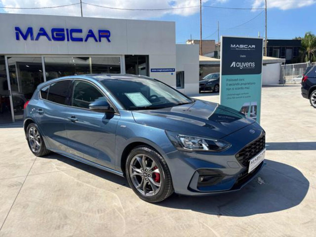 Ford Focus 1.0 EcoBoost Hybrid 155 CV 5p. ST-Line X (4)