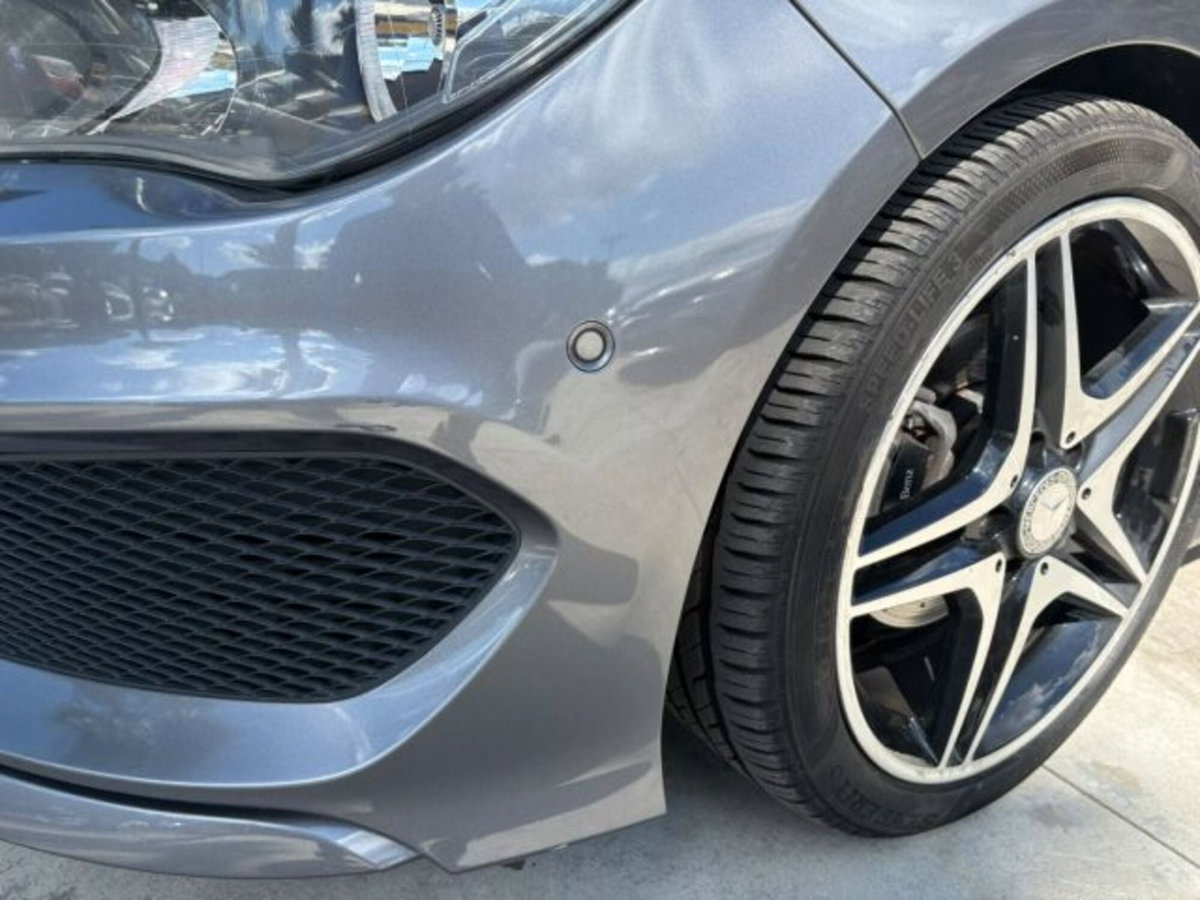 Mercedes-Benz CLA 180 CDI Premium (16)