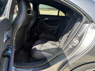 Mercedes-Benz CLA 180 CDI Premium (9)