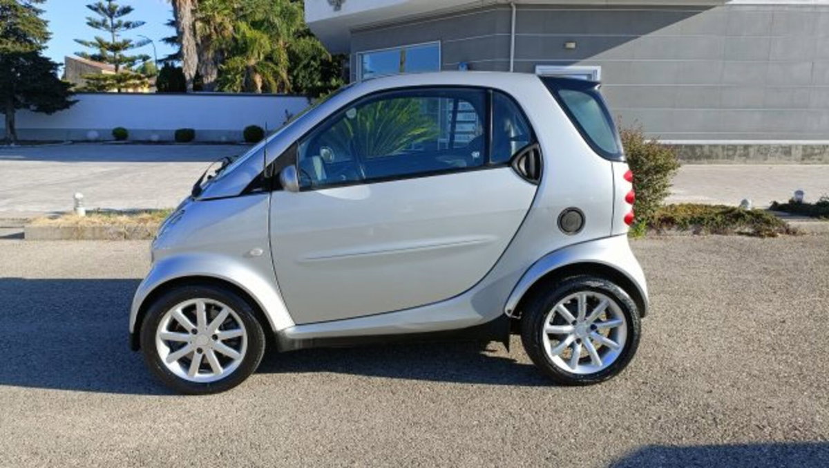 smart Fortwo 800 coupé passion cdi (8)