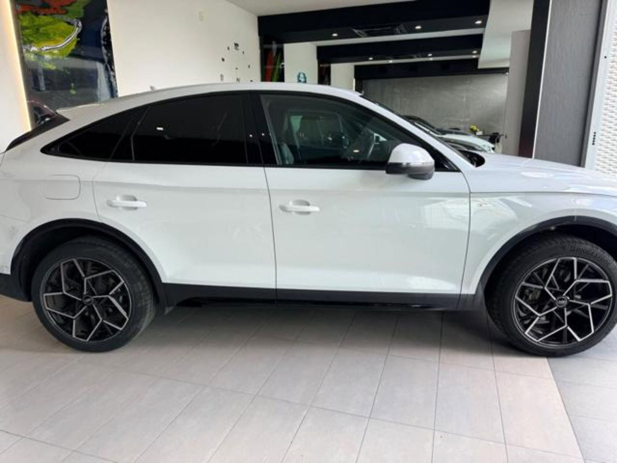 Audi Q5 Sportback 40 2.0 tdi mhev 12V S line Plus quattro s-tronic (6)