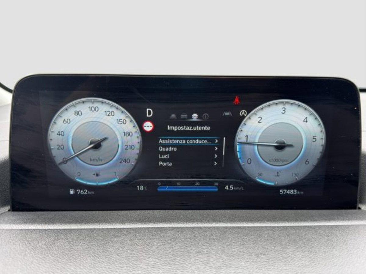 Hyundai Staria 2.2 2wd auto (16)