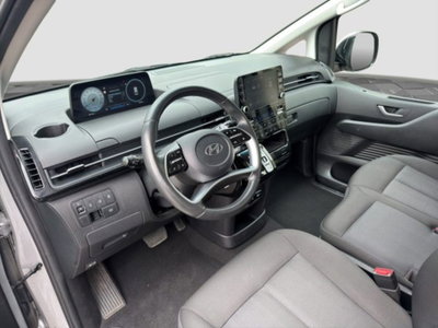 Hyundai Staria 2.2 2wd auto (9)