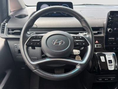 Hyundai Staria 2.2 2wd auto (14)