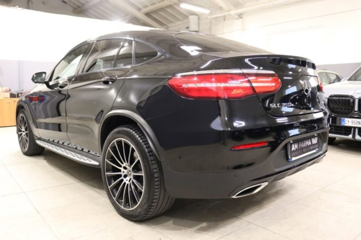 Mercedes-Benz GLC Coupé 250 4Matic Coupé Premium (4)