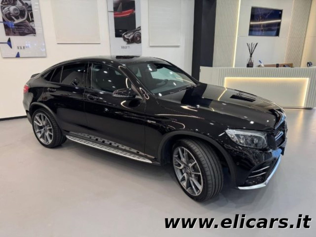 Mercedes-Benz GLC Coupé 43 4Matic Coupé AMG (2)