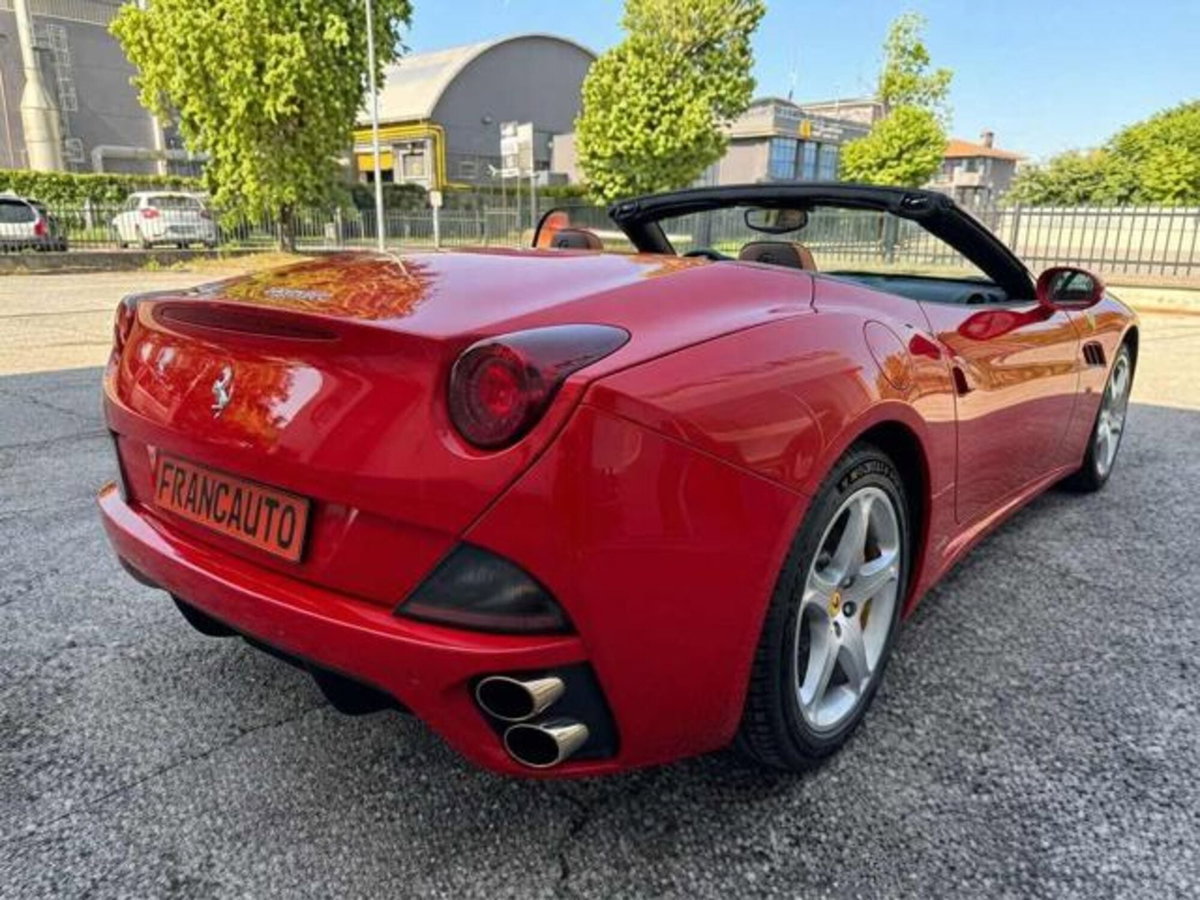 Ferrari California Spider California (2)