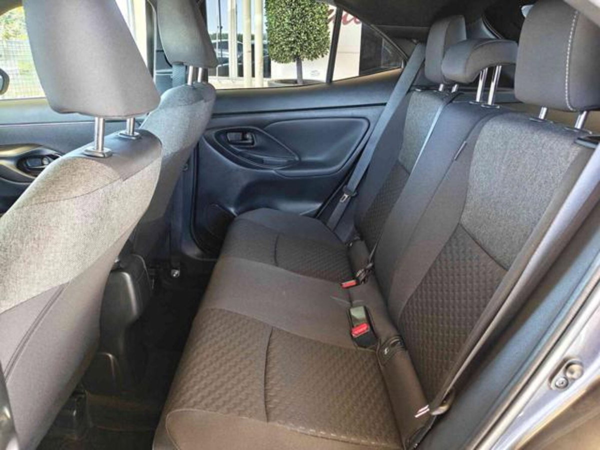 Toyota Yaris Cross 1.5 Hybrid 5p. E-CVT Trend (14)