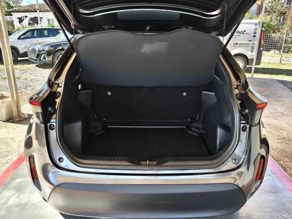 Toyota Yaris Cross 1.5 Hybrid 5p. E-CVT Trend (15)