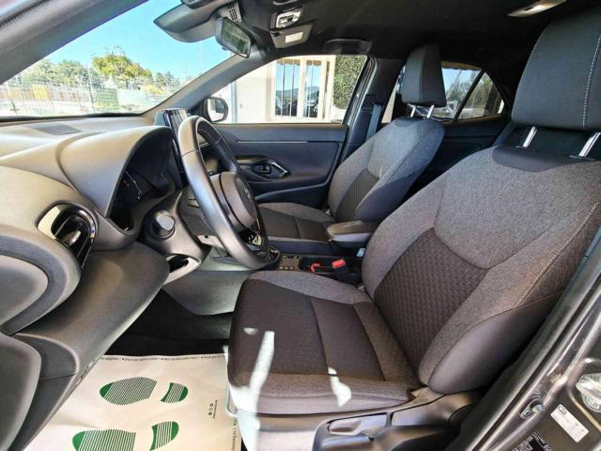 Toyota Yaris Cross 1.5 Hybrid 5p. E-CVT Trend (8)